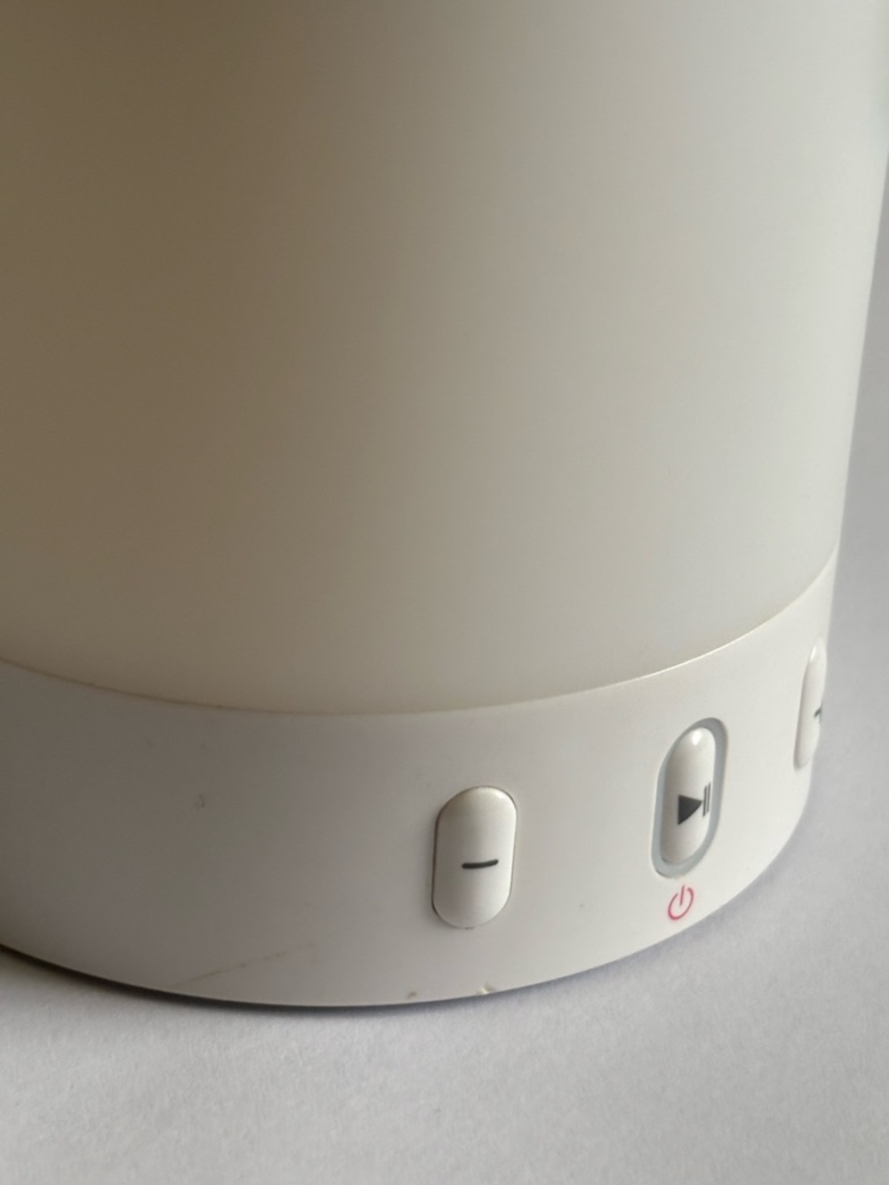Color changing bluetooth speaker - Picture 5 of 8